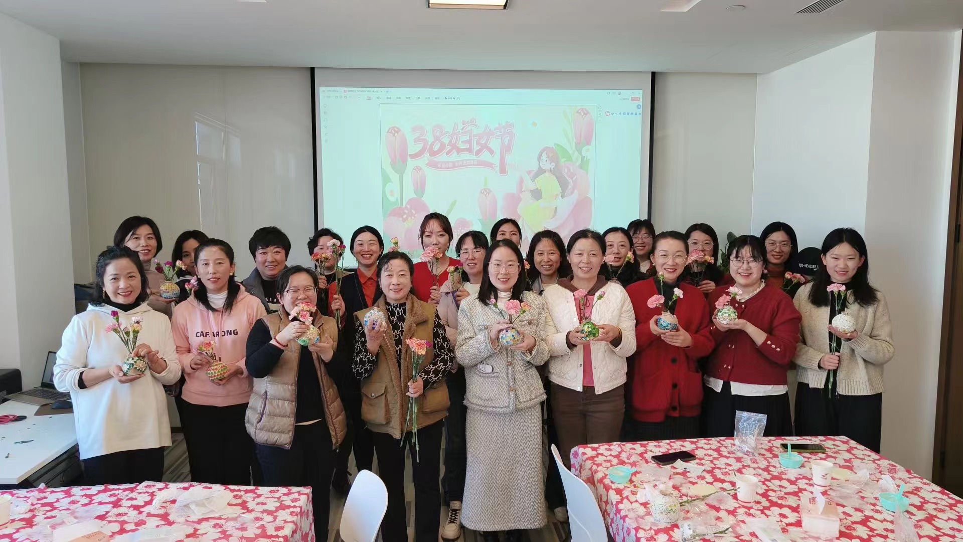 三月芳华 热辣滚烫 | 米兰体育(中国)集团组织开展“女神节”系列活动